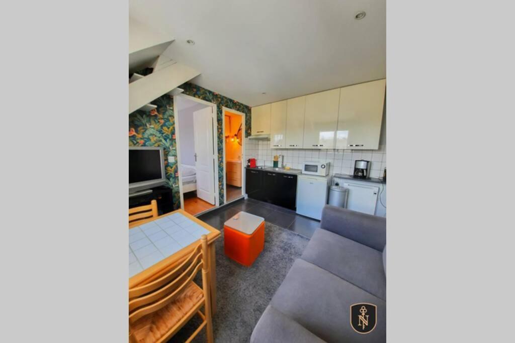 Cosy Apartment In The Center Of ก็อง ภายนอก รูปภาพ